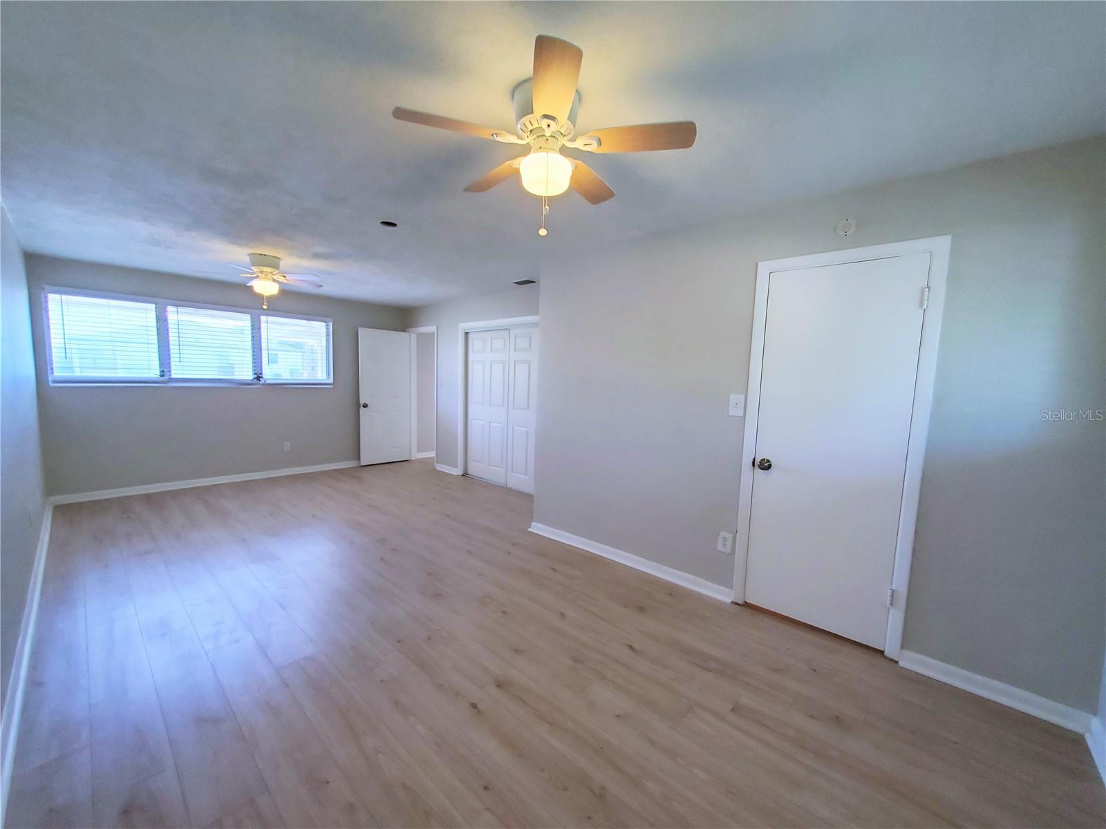 3075 LOS ALTOS DR #E, BELLEAIR BLUFFS, FL, 33770