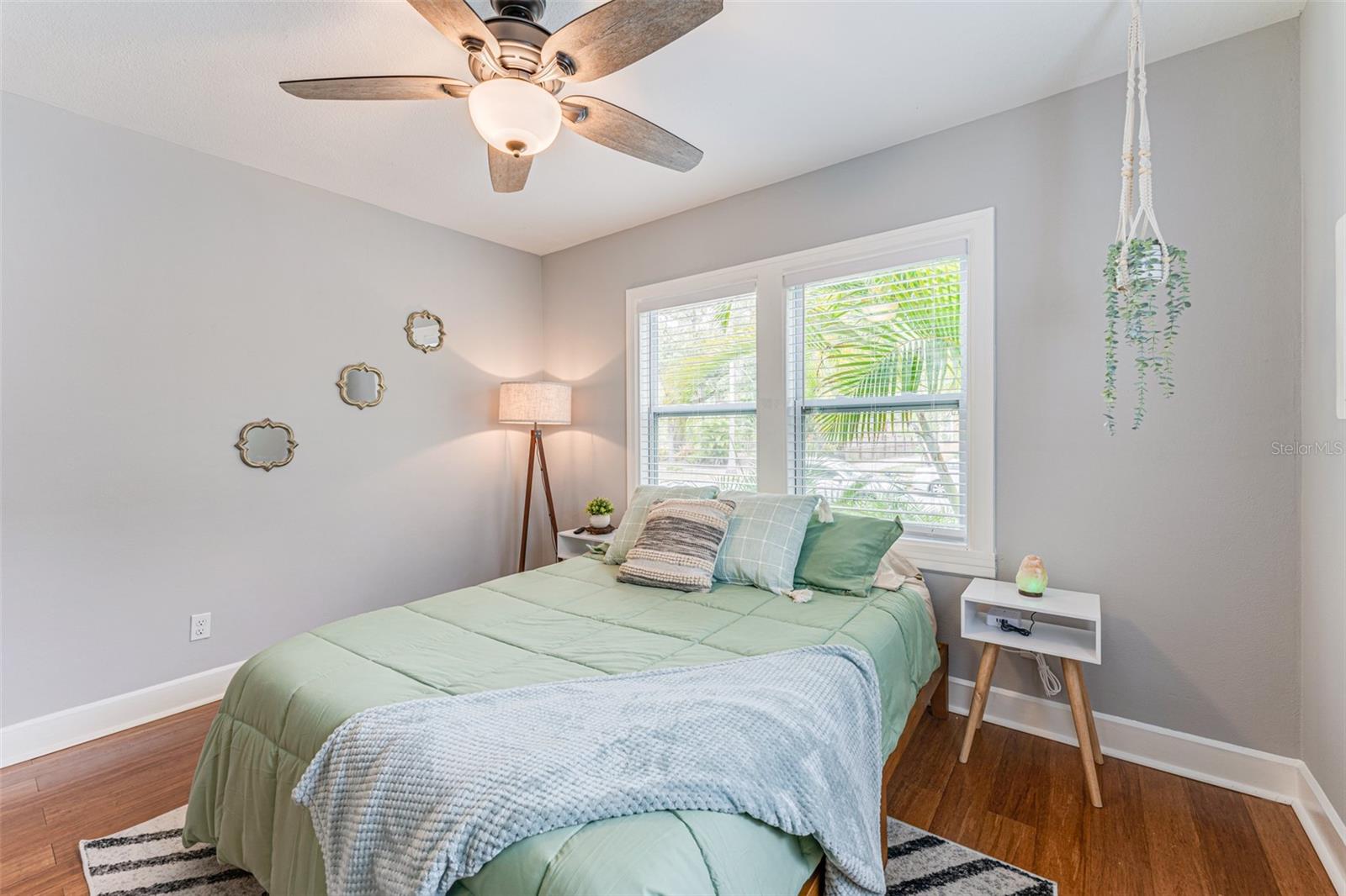 2180 7TH AVE N, ST PETERSBURG, FL, 33713