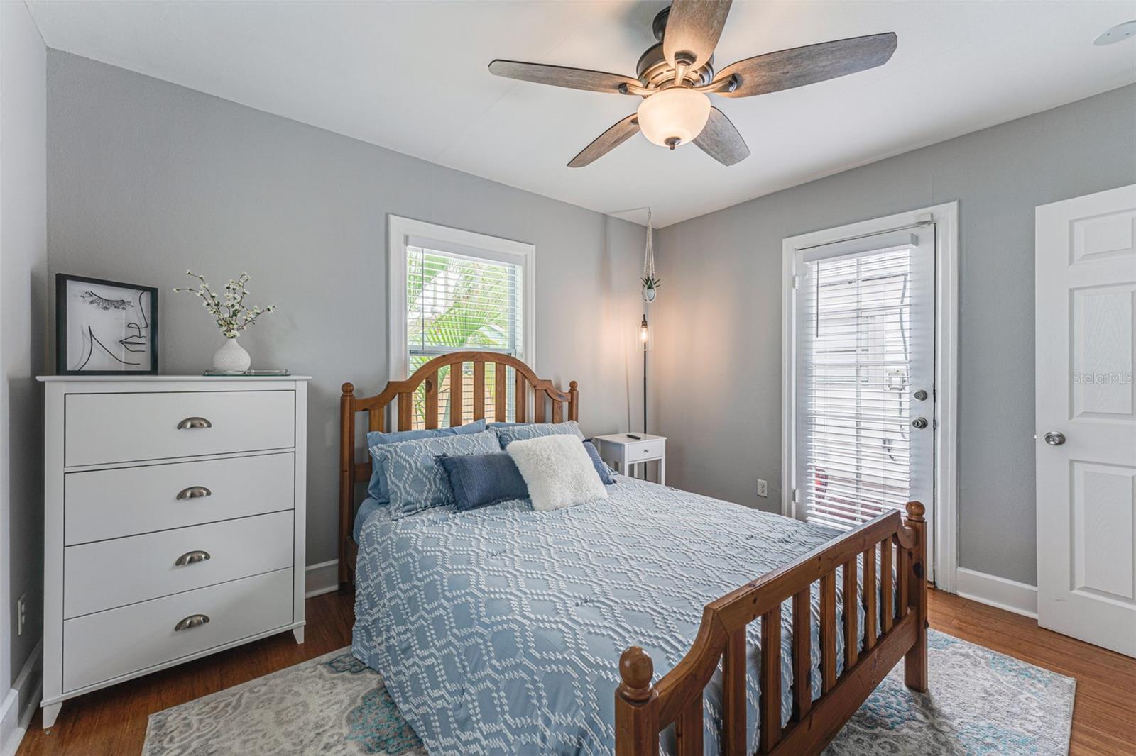 2180 7TH AVE N, ST PETERSBURG, FL, 33713