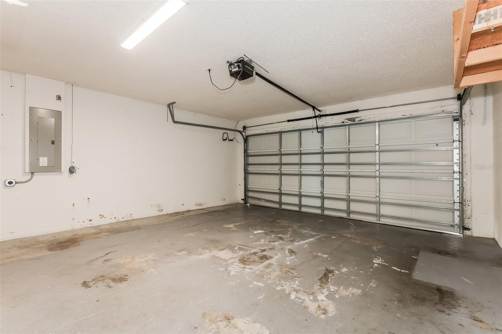 8157 BRISTOL BAY AVE, LAKELAND, FL, 33810