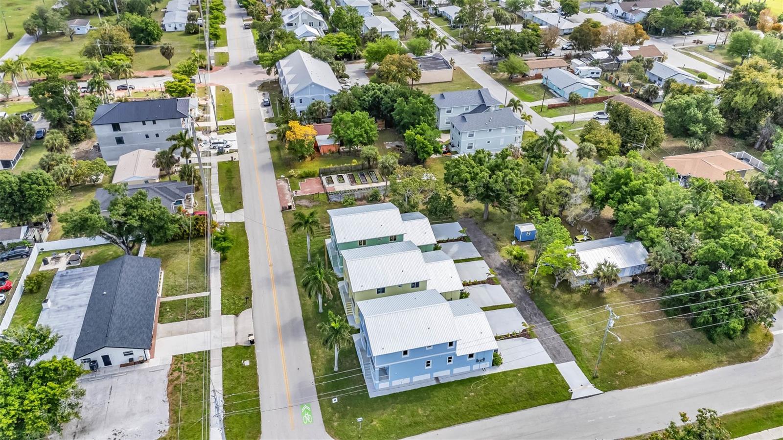 301 E VIRGINIA AVE, PUNTA GORDA, FL, 33950