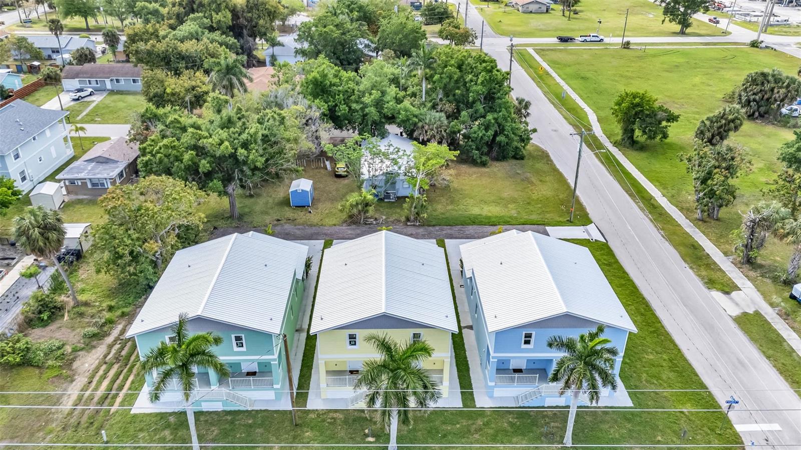 301 E VIRGINIA AVE, PUNTA GORDA, FL, 33950