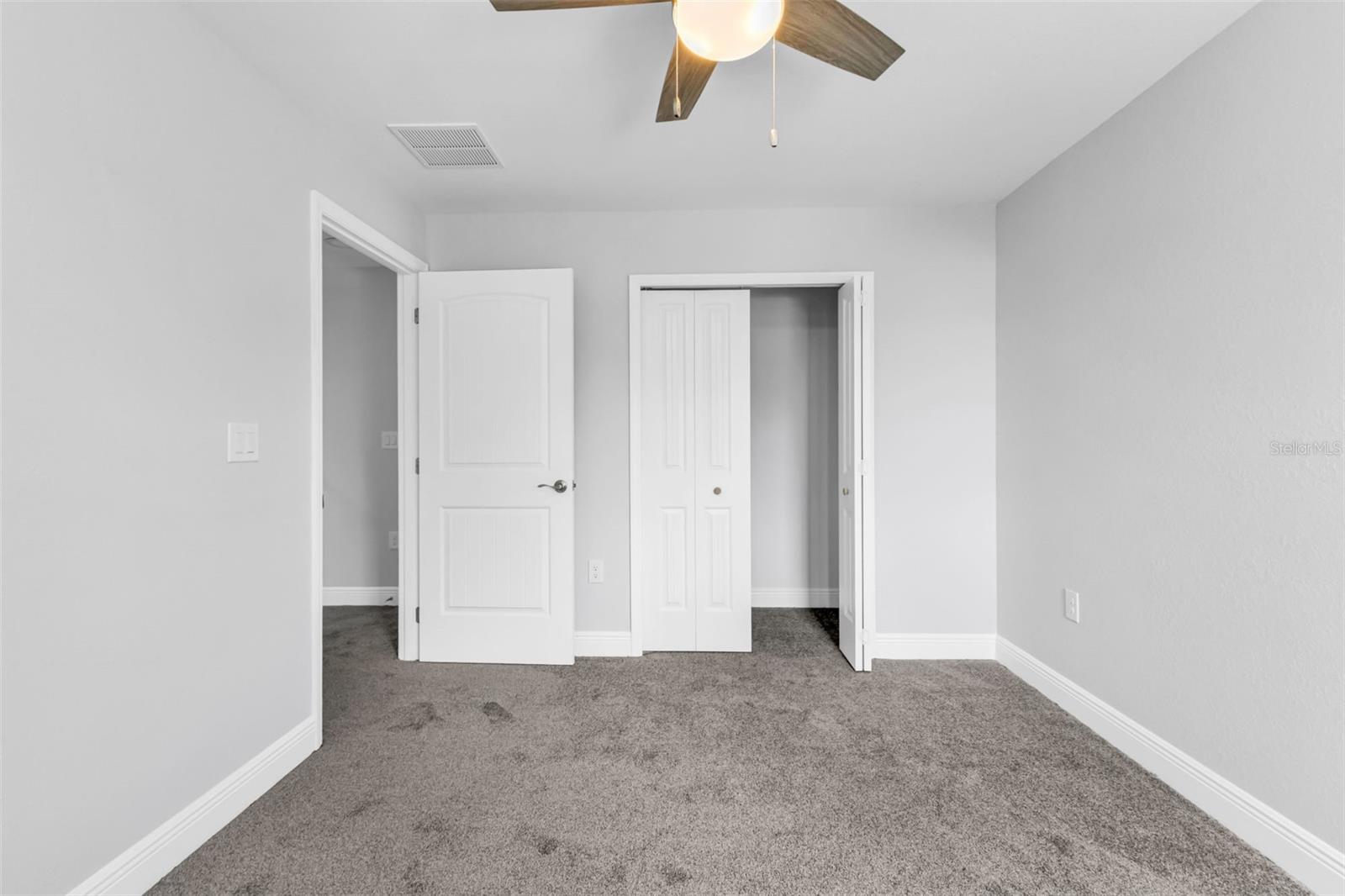 301 E VIRGINIA AVE, PUNTA GORDA, FL, 33950