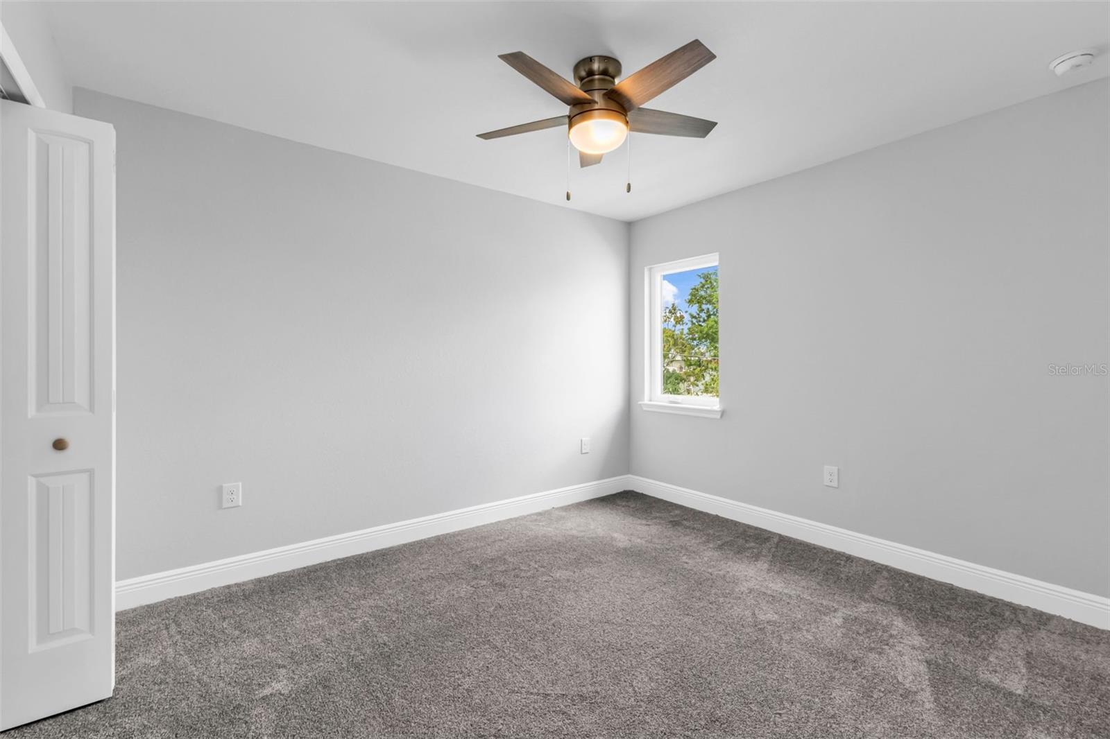 301 E VIRGINIA AVE, PUNTA GORDA, FL, 33950