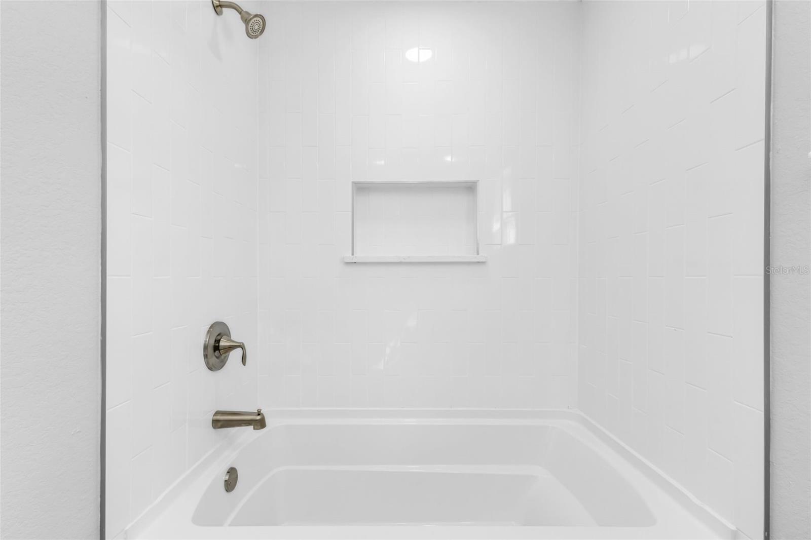 301 E VIRGINIA AVE, PUNTA GORDA, FL, 33950