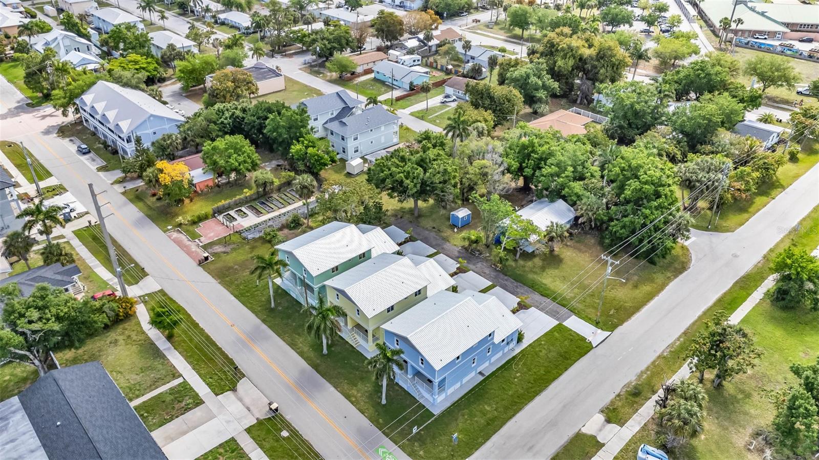 301 E VIRGINIA AVE, PUNTA GORDA, FL, 33950