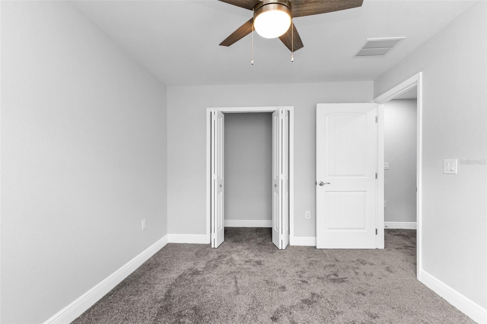 301 E VIRGINIA AVE, PUNTA GORDA, FL, 33950