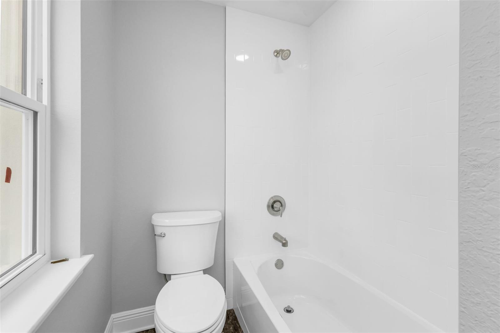 301 E VIRGINIA AVE, PUNTA GORDA, FL, 33950