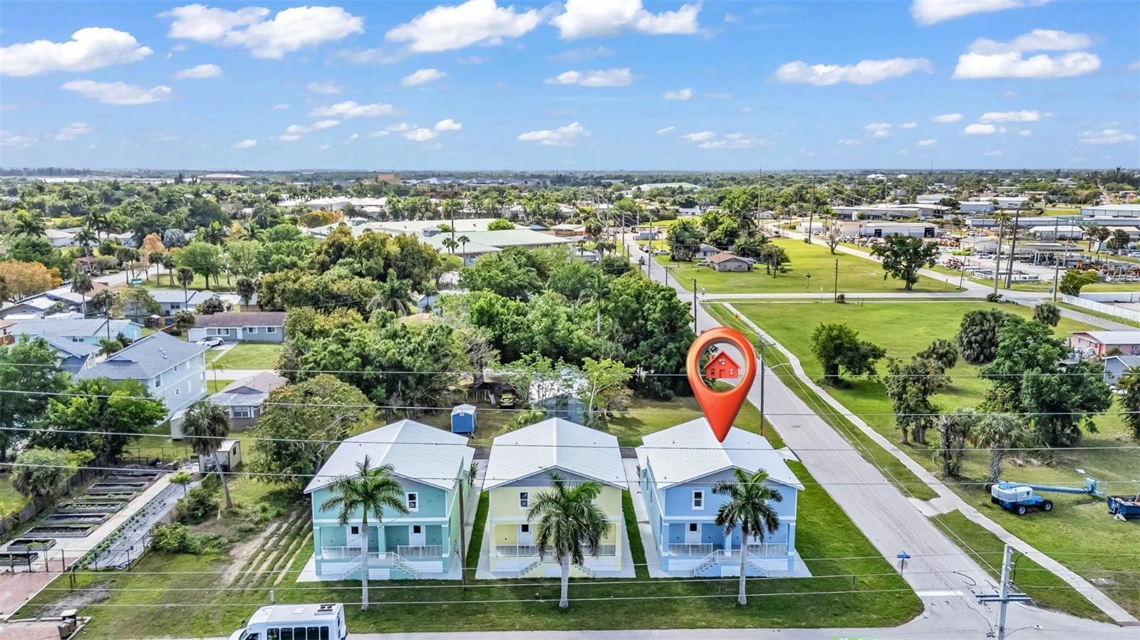 301 E VIRGINIA AVE, PUNTA GORDA, FL, 33950