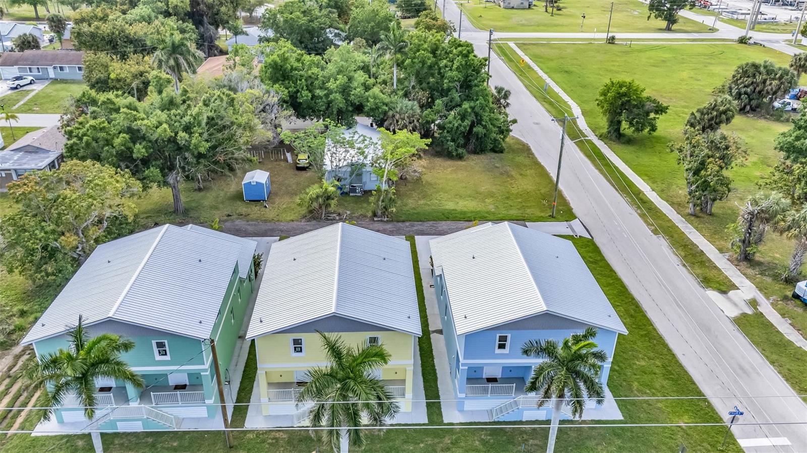 301 E VIRGINIA AVE, PUNTA GORDA, FL, 33950