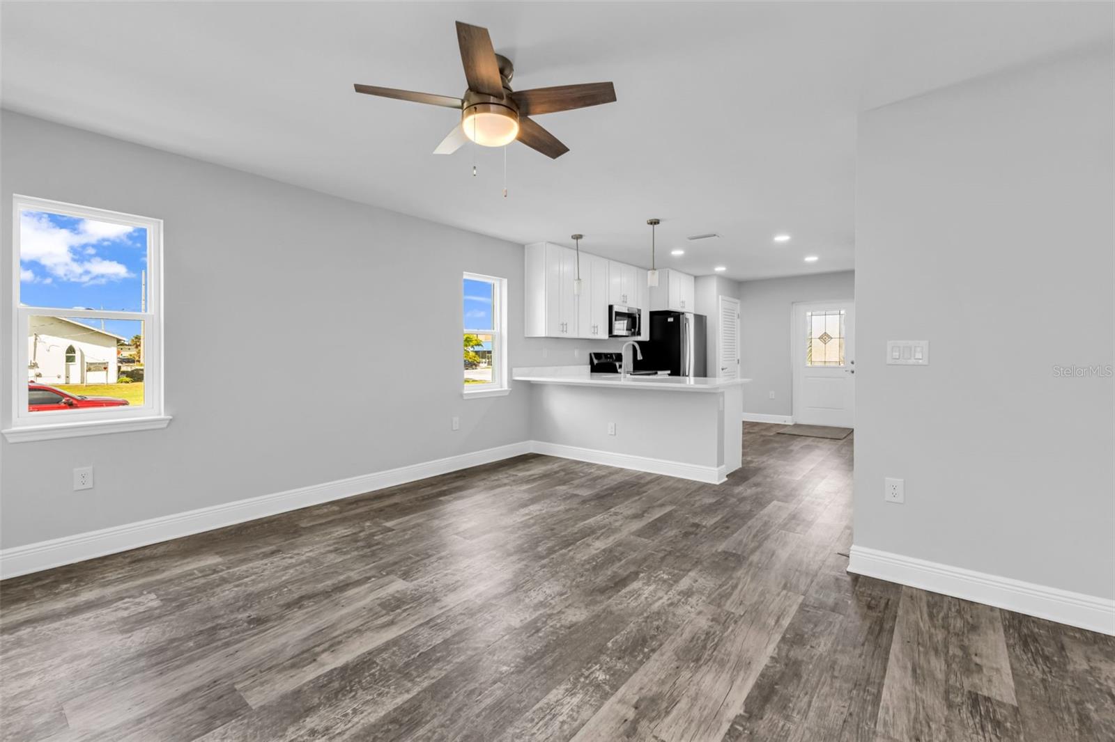 301 E VIRGINIA AVE, PUNTA GORDA, FL, 33950