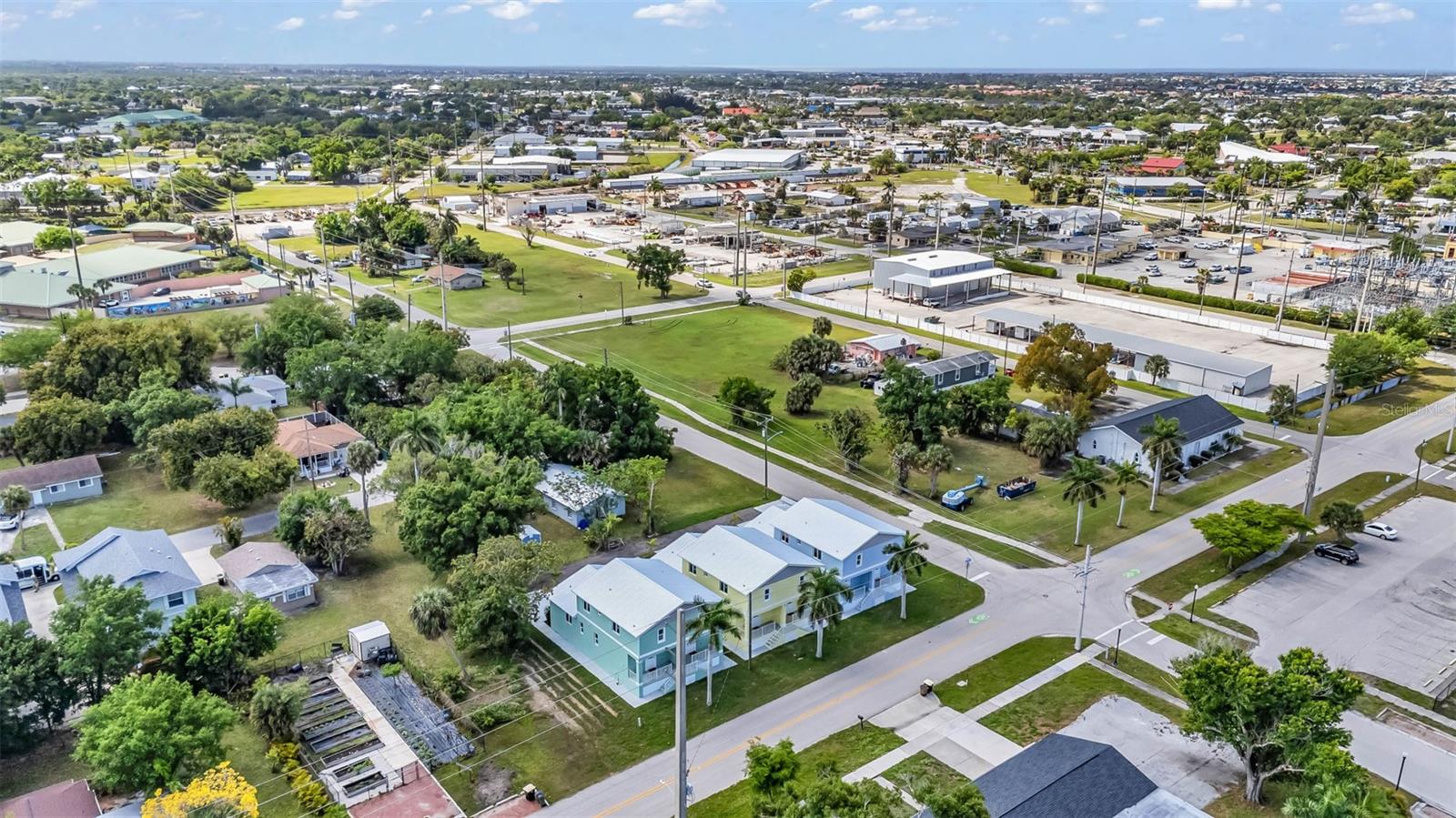 301 E VIRGINIA AVE, PUNTA GORDA, FL, 33950