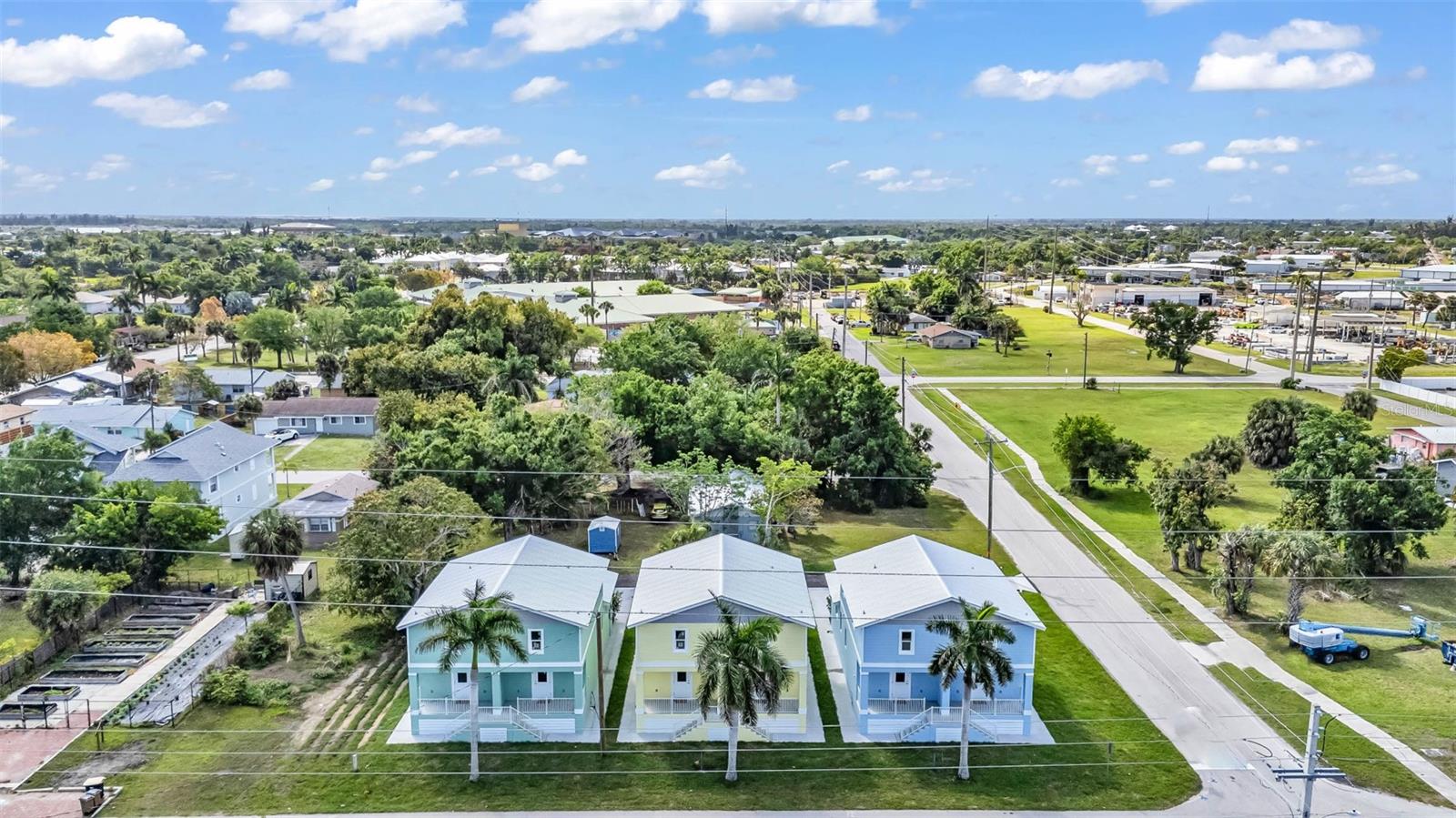 301 E VIRGINIA AVE, PUNTA GORDA, FL, 33950