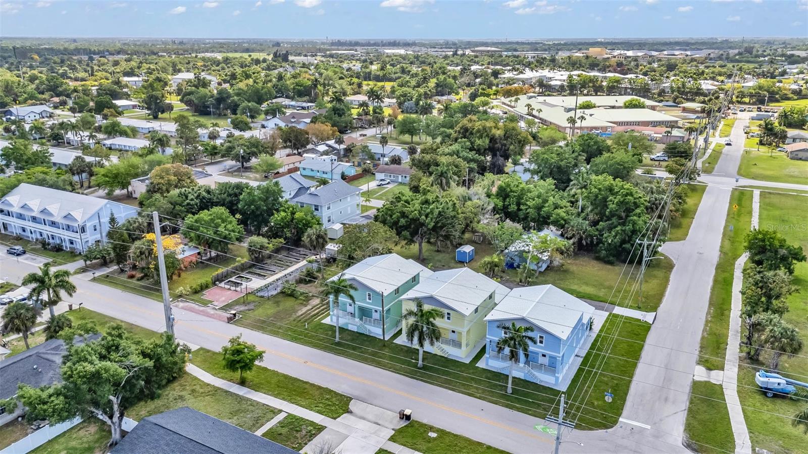 301 E VIRGINIA AVE, PUNTA GORDA, FL, 33950