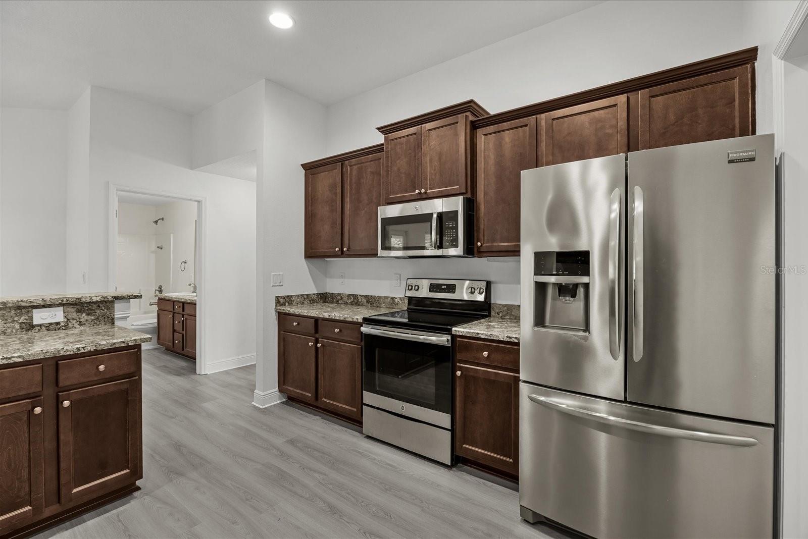 201 NE GREENBRIER AVE, PORT ST LUCIE, FL, 34983