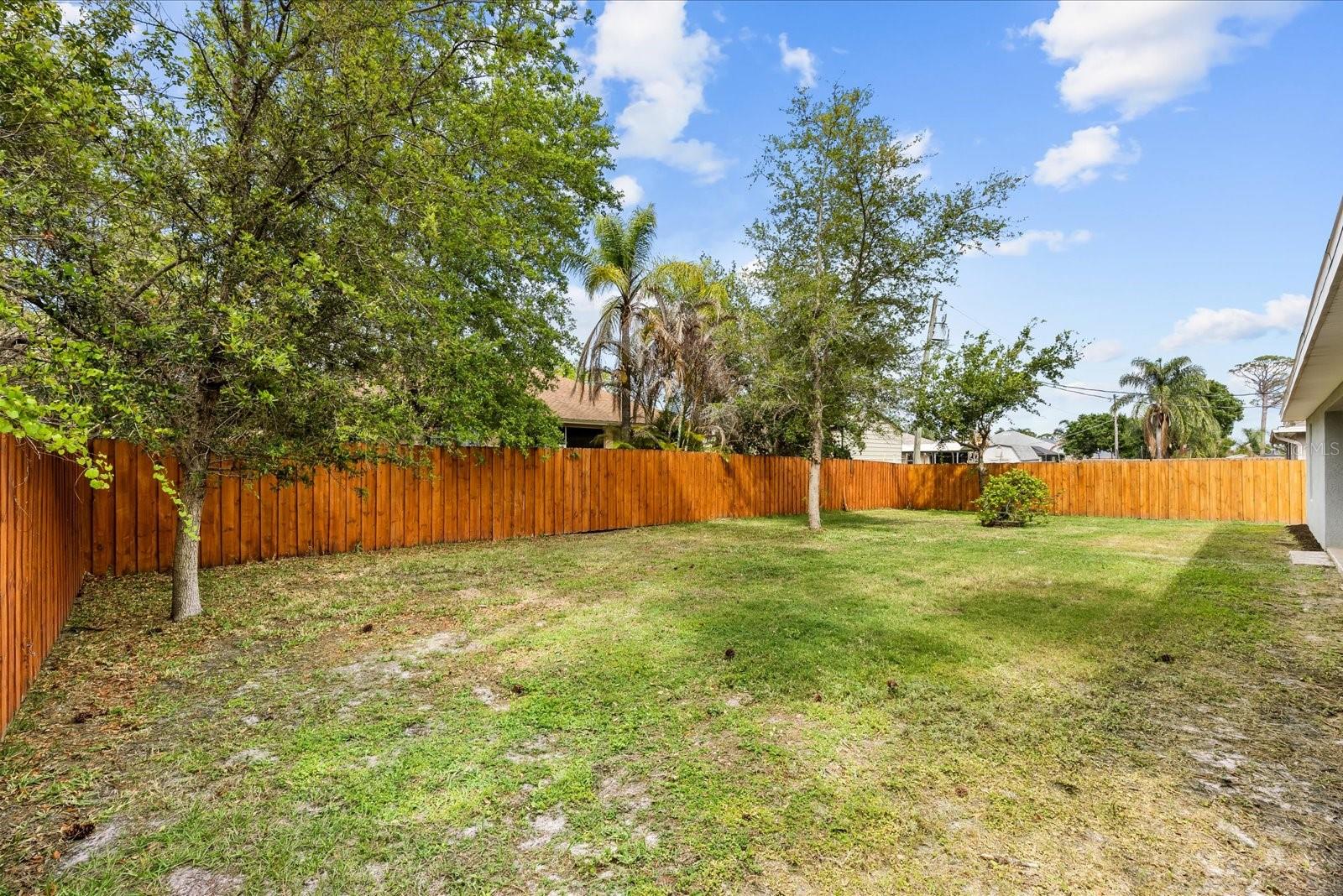201 NE GREENBRIER AVE, PORT ST LUCIE, FL, 34983