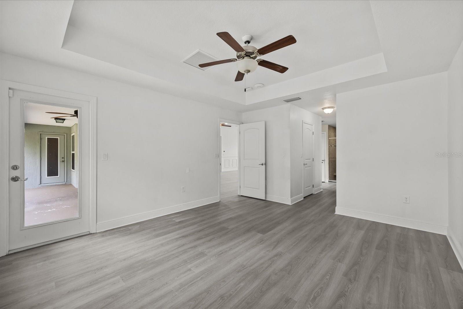 201 NE GREENBRIER AVE, PORT ST LUCIE, FL, 34983
