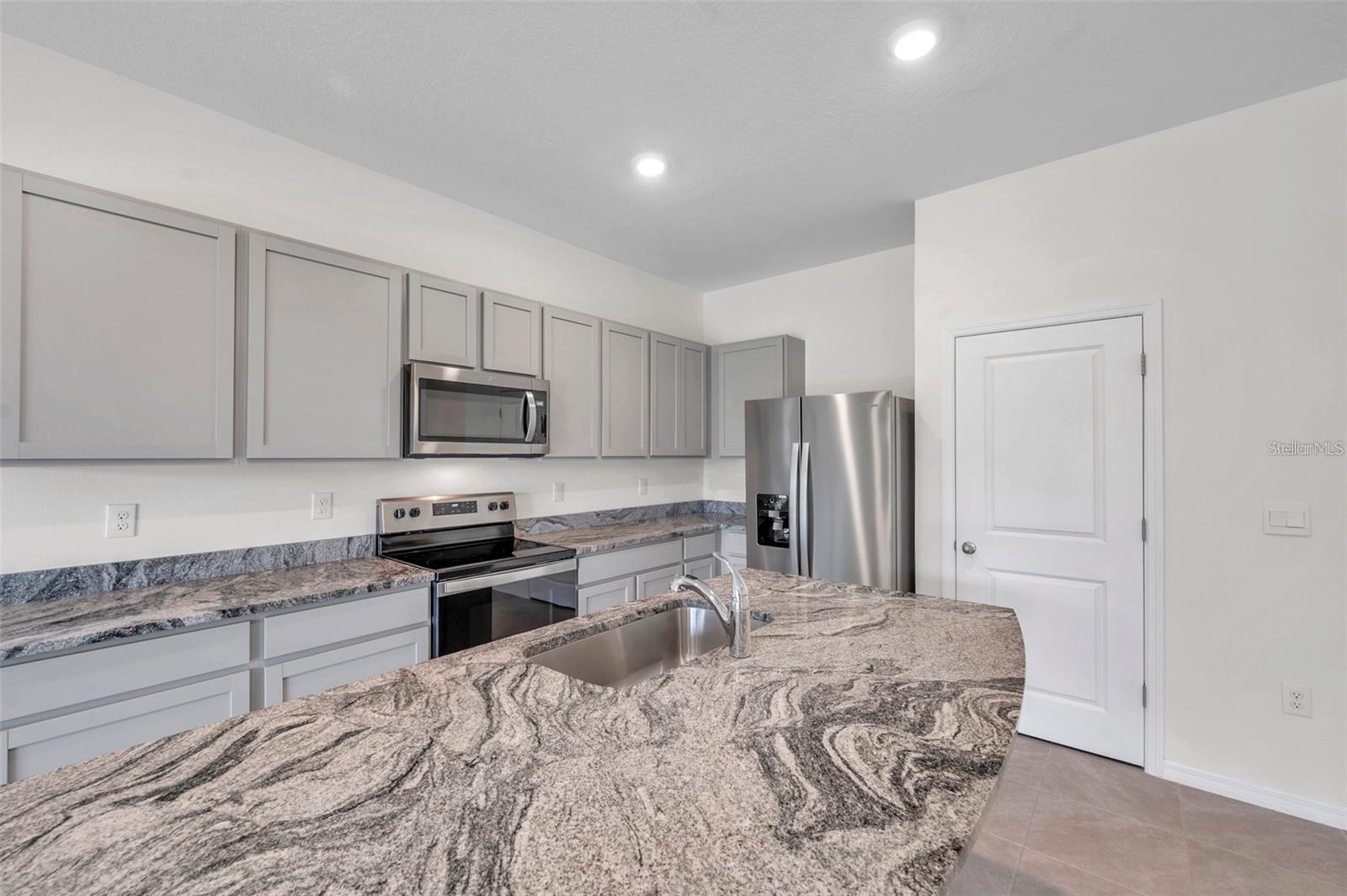 1347 COLT CREEK PL, WESLEY CHAPEL, FL, 33543