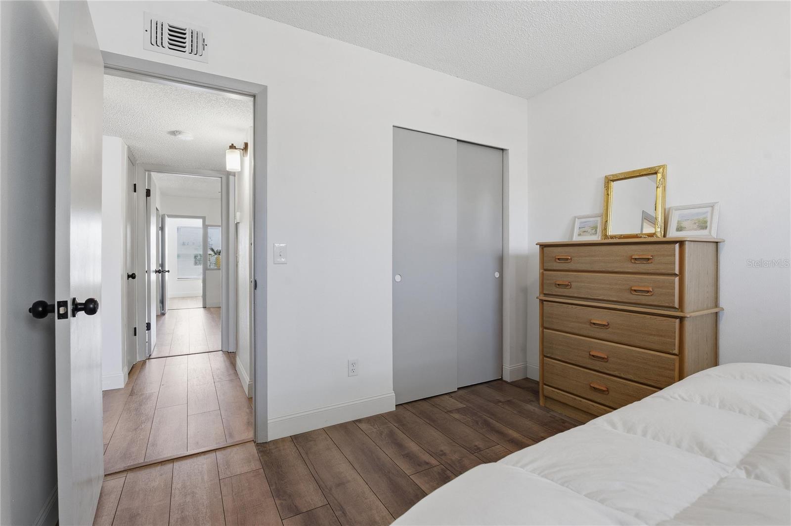 2257 WORLD PARKWAY BLVD W #61, CLEARWATER, FL, 33763