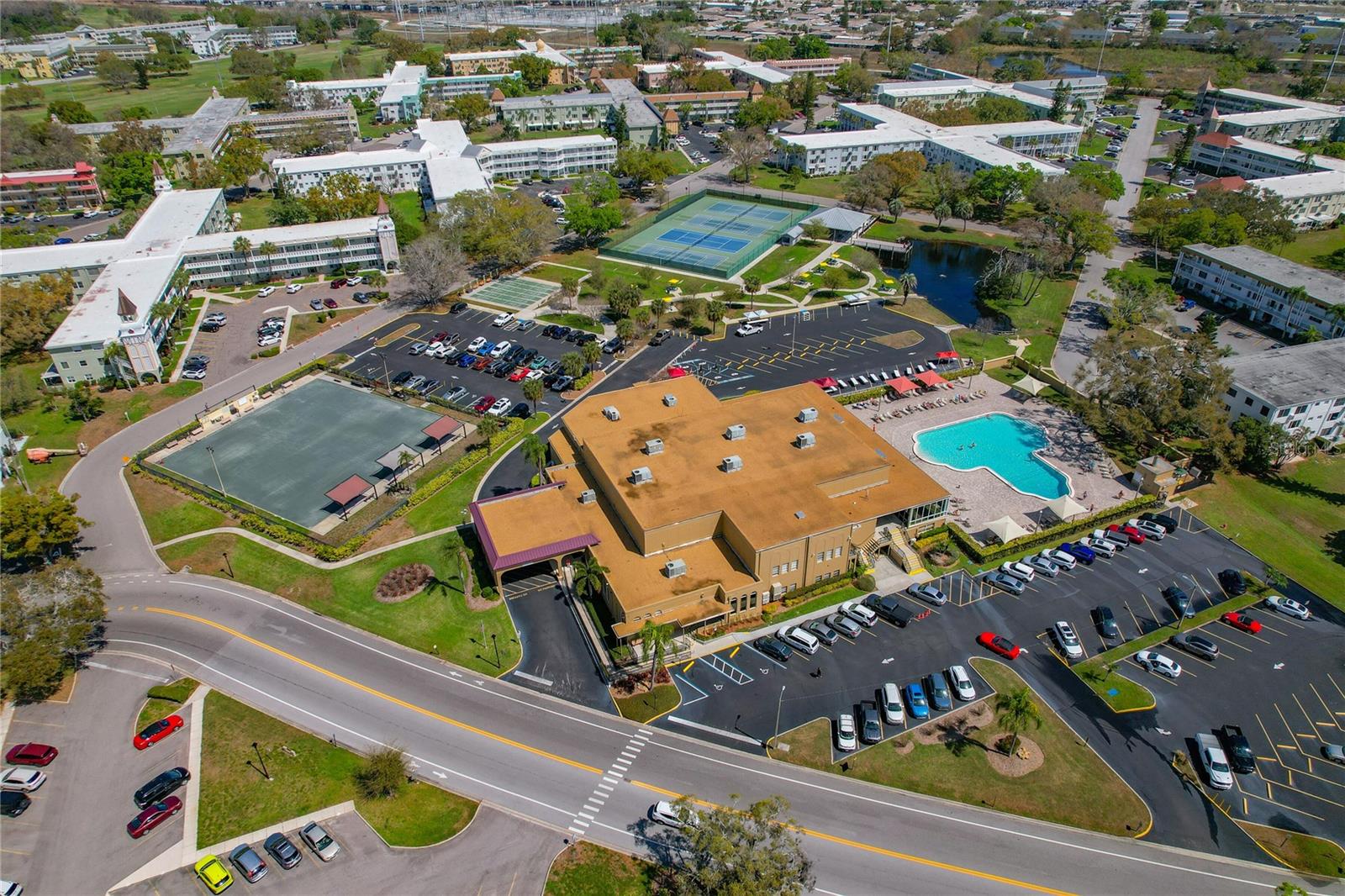 2257 WORLD PARKWAY BLVD W #61, CLEARWATER, FL, 33763