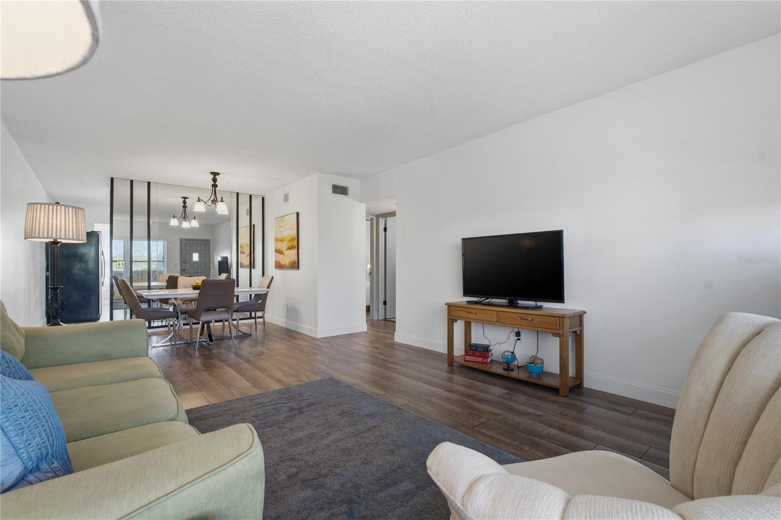 2257 WORLD PARKWAY BLVD W #61, CLEARWATER, FL, 33763