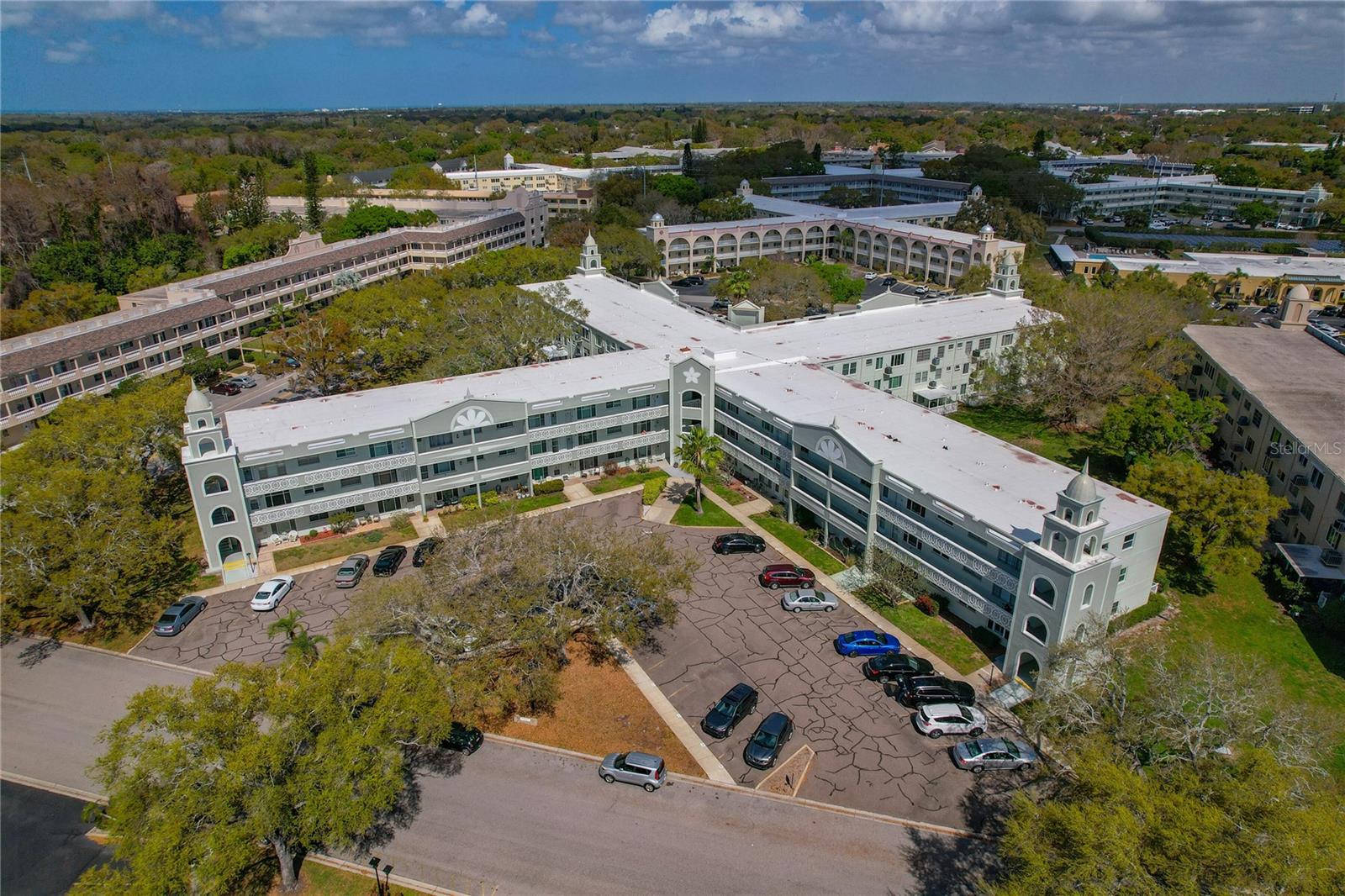 2257 WORLD PARKWAY BLVD W #61, CLEARWATER, FL, 33763