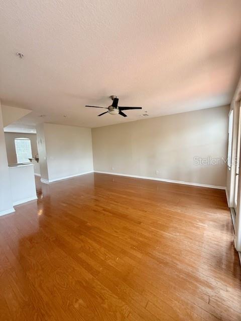 2947 POINTEVIEW DR, TAMPA, FL, 33611