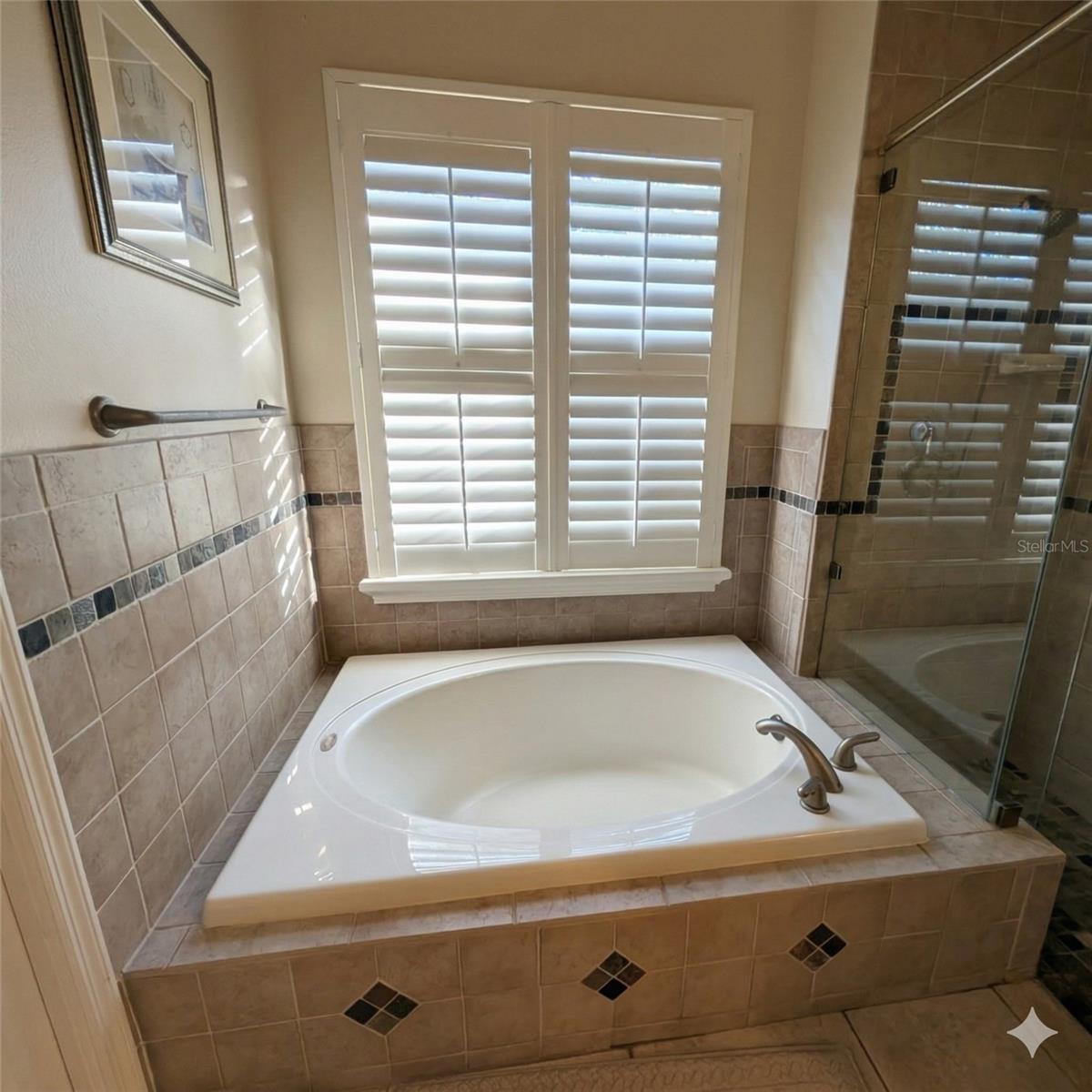 18027 PALM BREEZE DR, TAMPA, FL, 33647