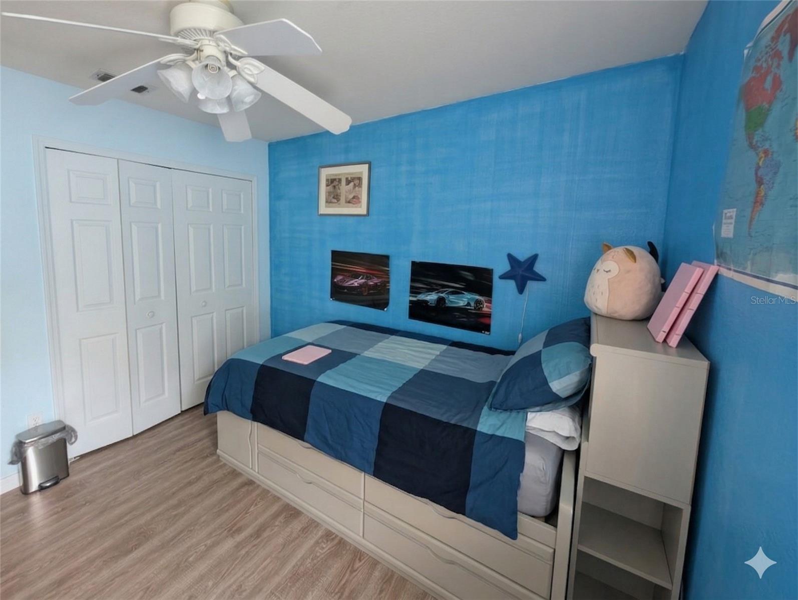 18027 PALM BREEZE DR, TAMPA, FL, 33647