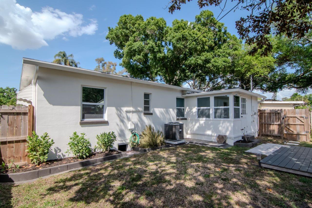 5132 OXFORD AVE N, ST PETERSBURG, FL, 33710
