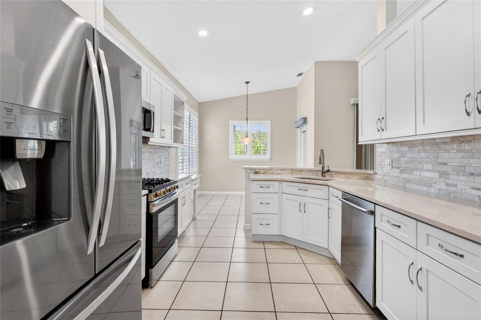 3433 CLEAR STREAM DR, ORLANDO, FL, 32822