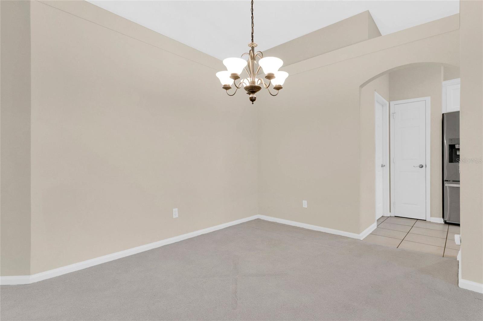 3433 CLEAR STREAM DR, ORLANDO, FL, 32822