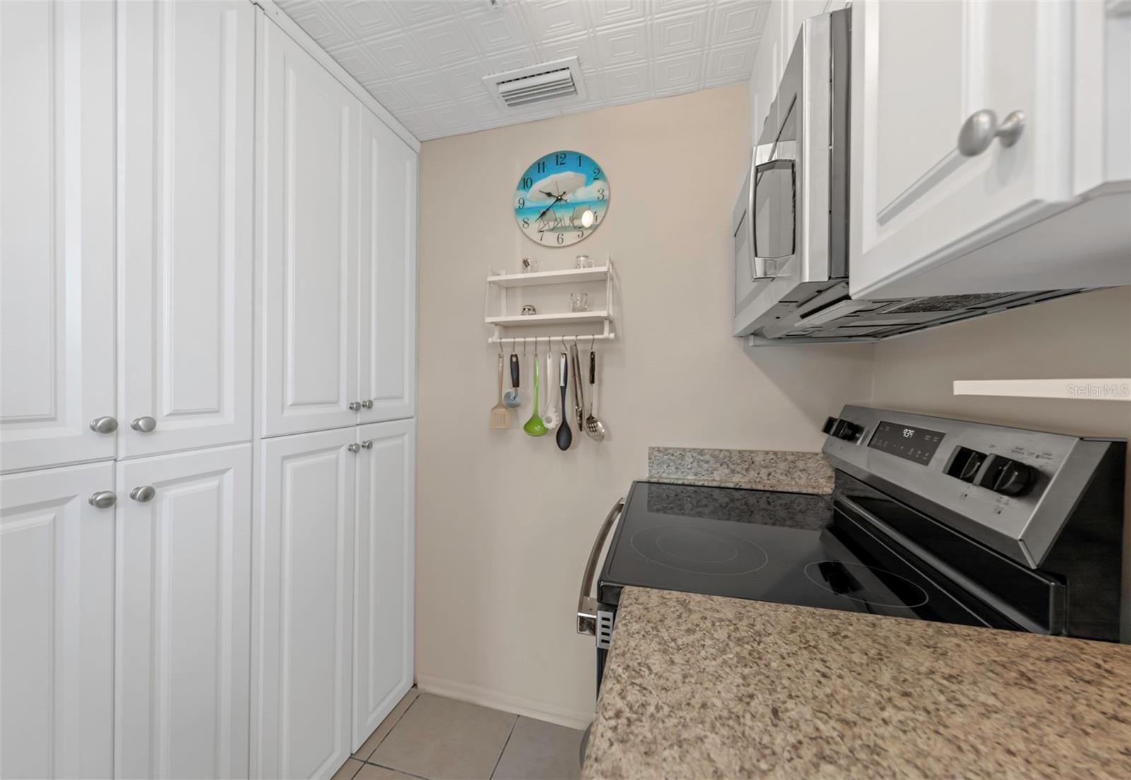 2600 N PAULA DR #12D, DUNEDIN, FL, 34698