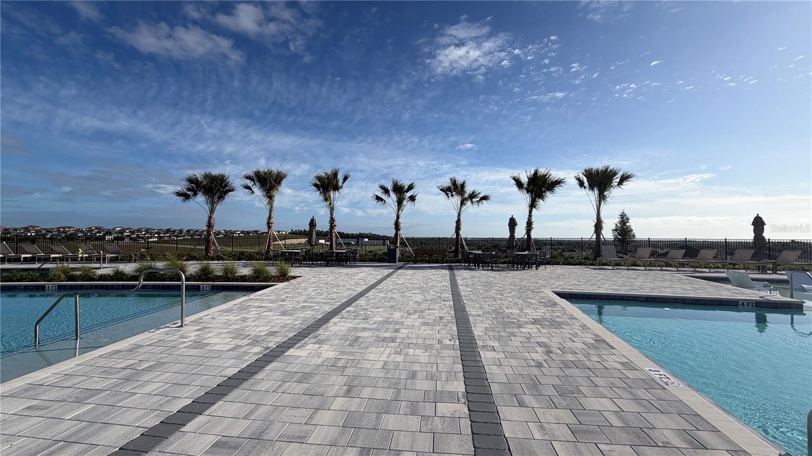 2321 MYSTIC MAZE LN, MINNEOLA, FL, 34715