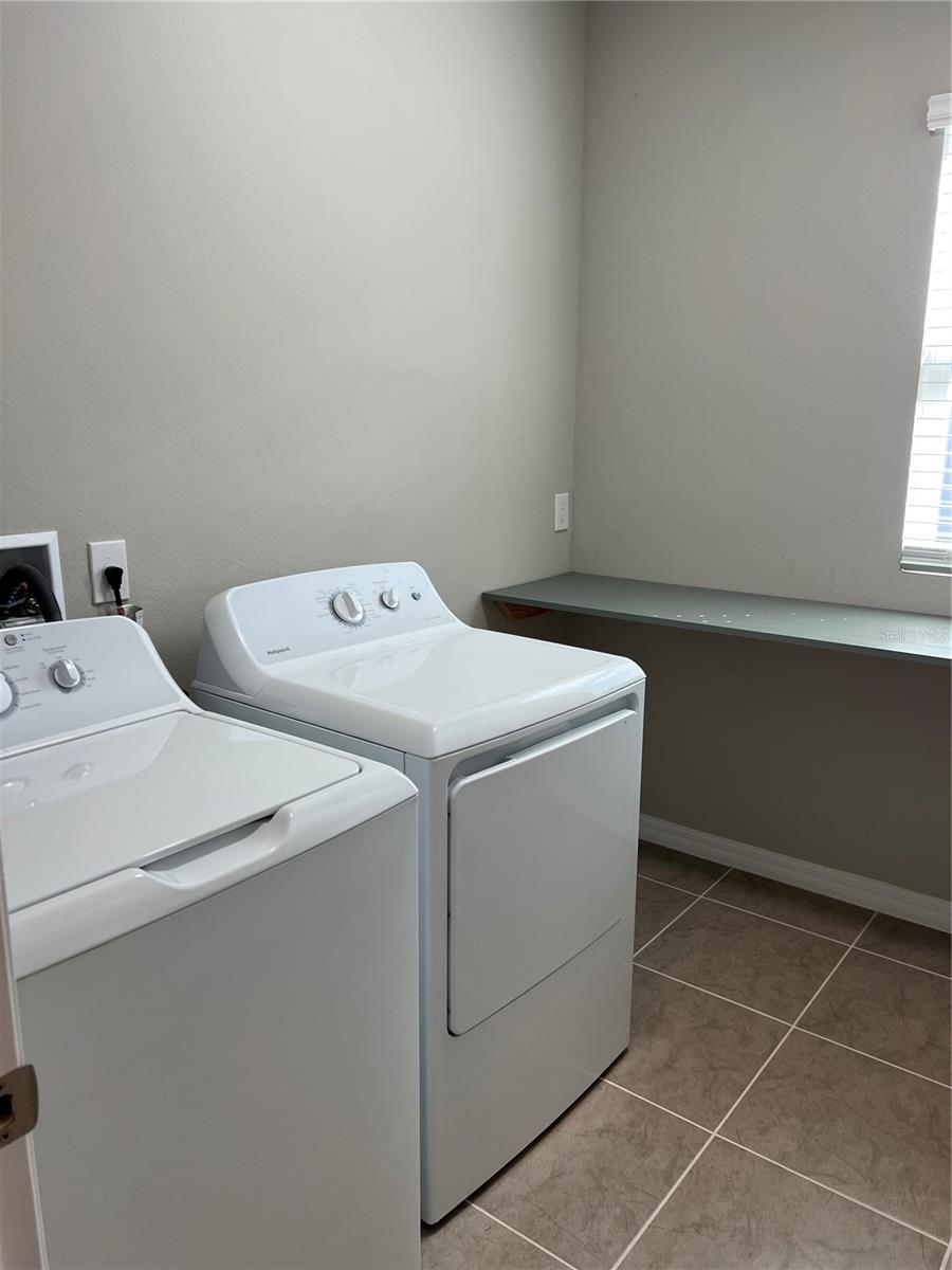 2321 MYSTIC MAZE LN, MINNEOLA, FL, 34715
