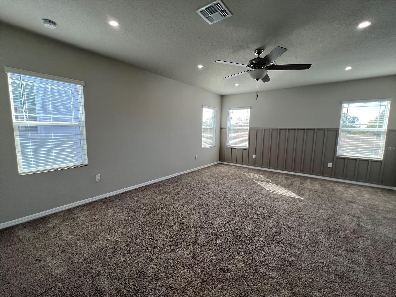 2321 MYSTIC MAZE LN, MINNEOLA, FL, 34715