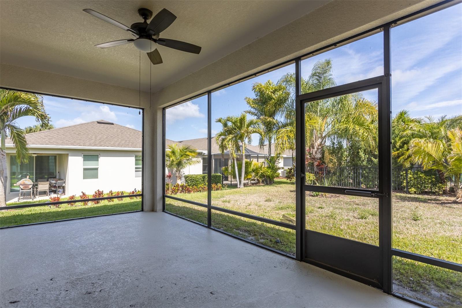 6906 PARADISO DR, APOLLO BEACH, FL, 33572