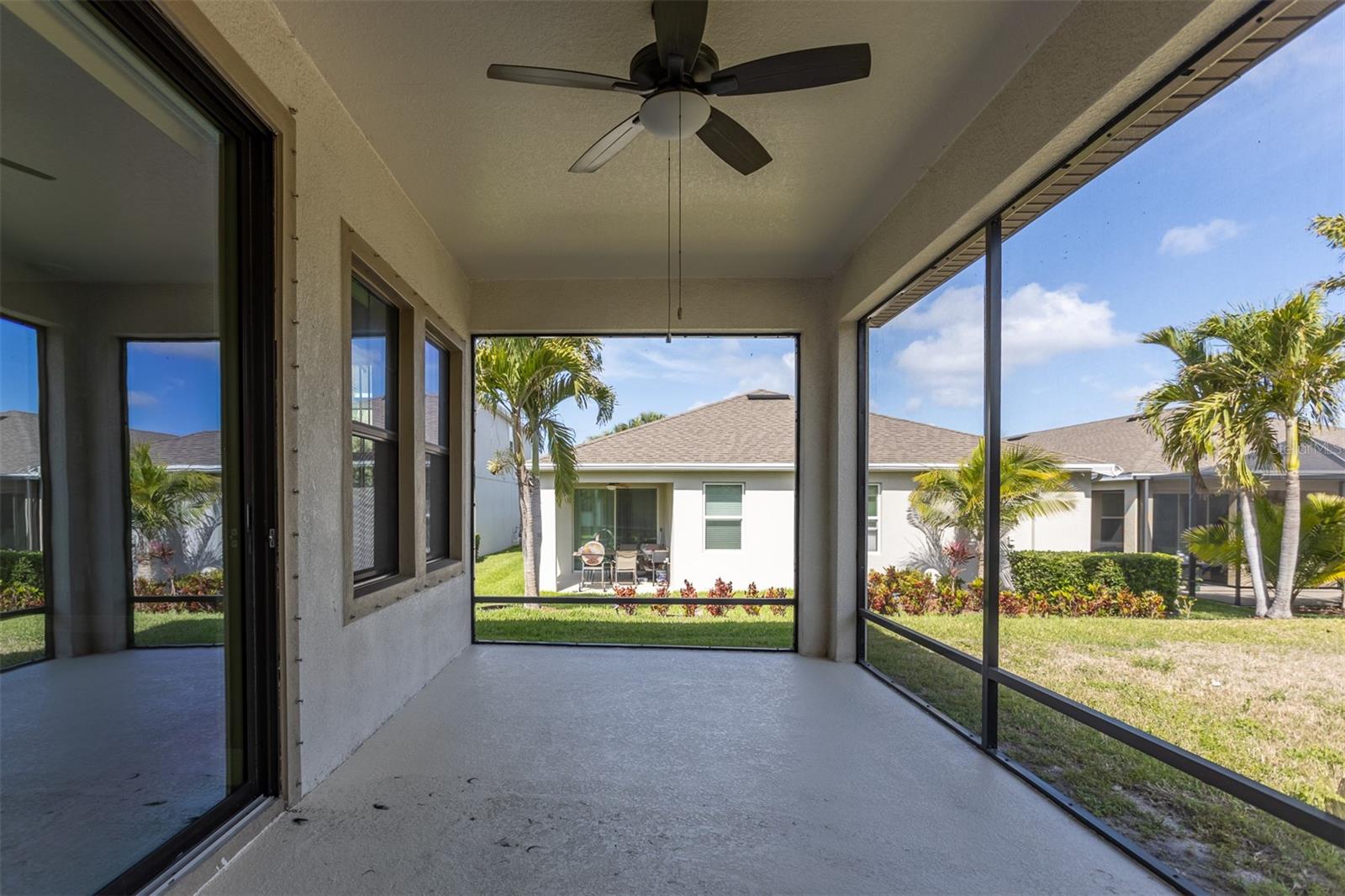 6906 PARADISO DR, APOLLO BEACH, FL, 33572