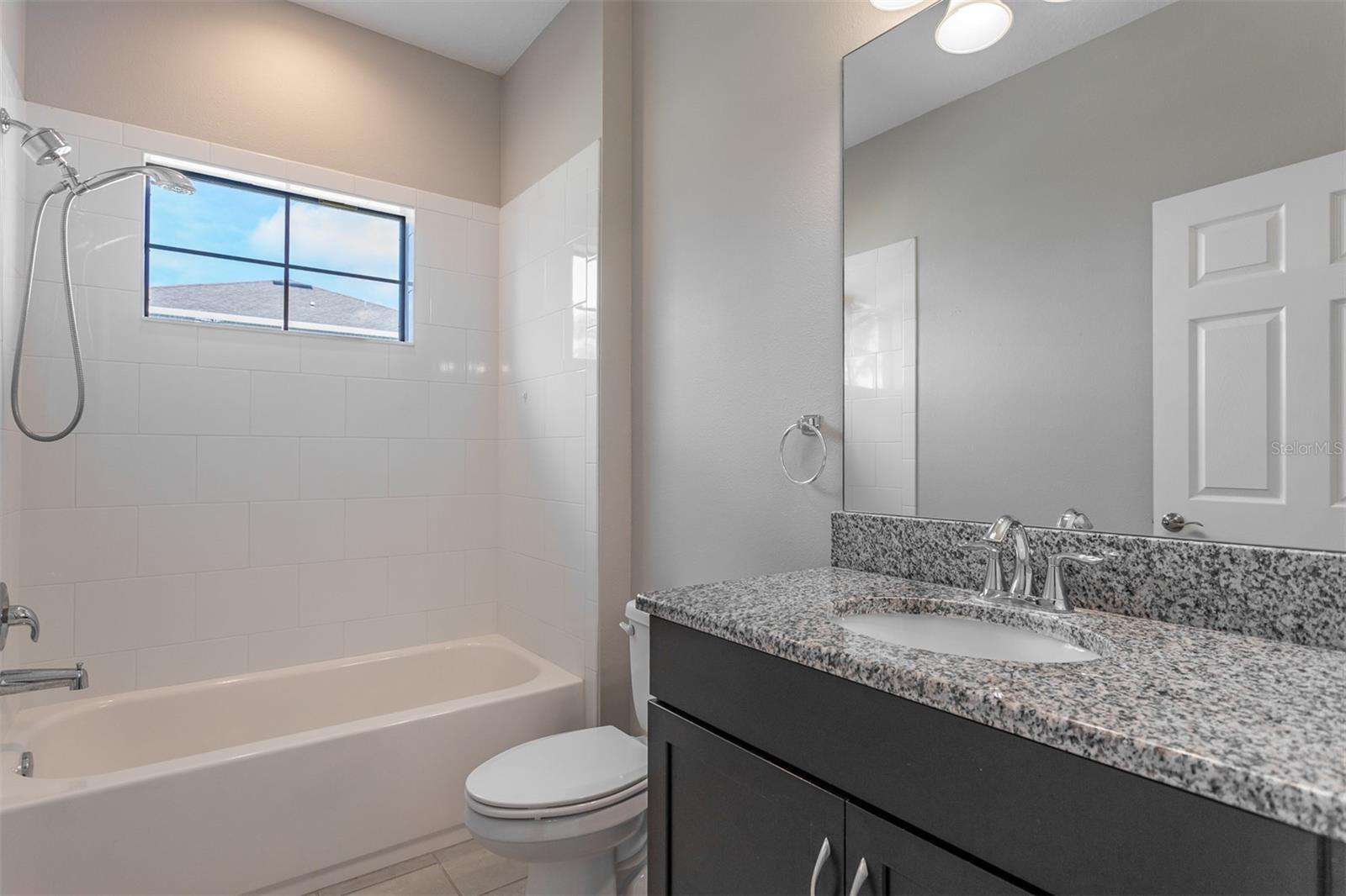 6906 PARADISO DR, APOLLO BEACH, FL, 33572