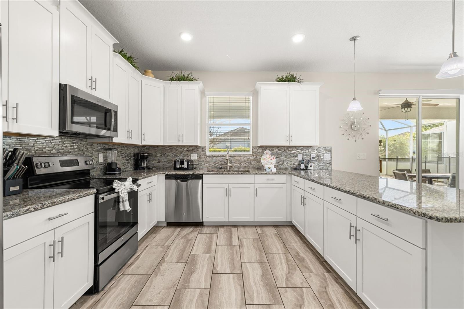 9044 SAND TRAP DR, DAVENPORT, FL, 33896