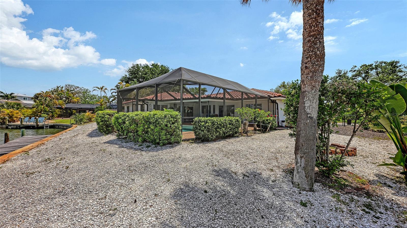 589 COMMONWEALTH LN, SARASOTA, FL, 34242