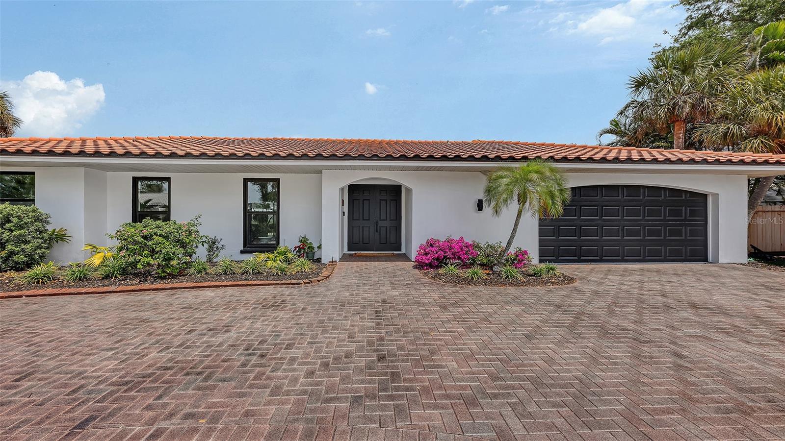 589 COMMONWEALTH LN, SARASOTA, FL, 34242