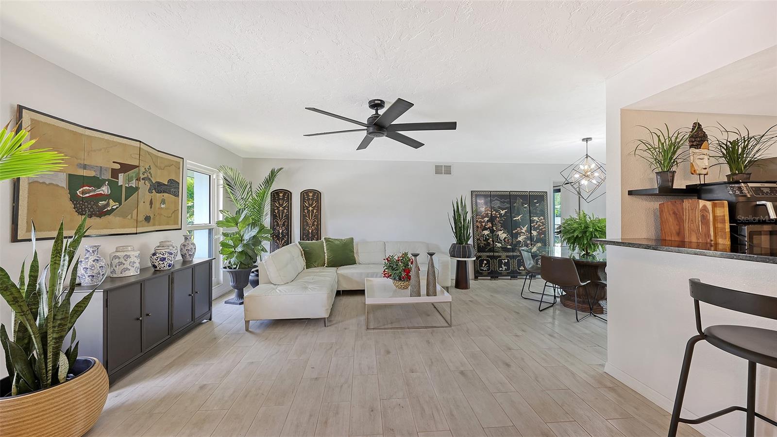 589 COMMONWEALTH LN, SARASOTA, FL, 34242