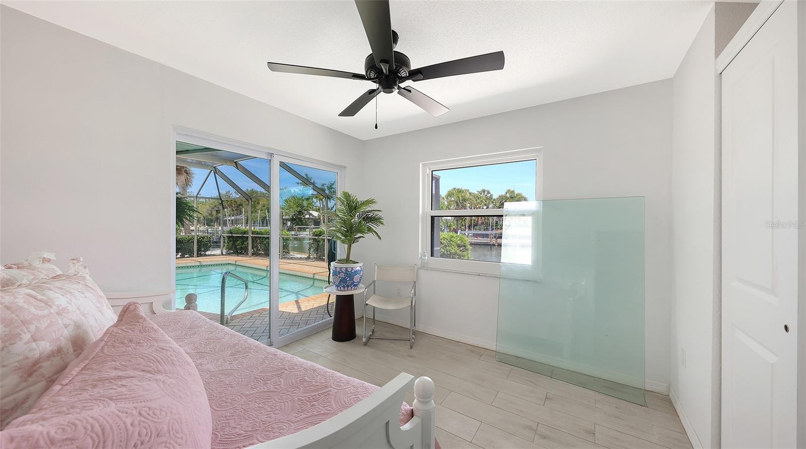 589 COMMONWEALTH LN, SARASOTA, FL, 34242