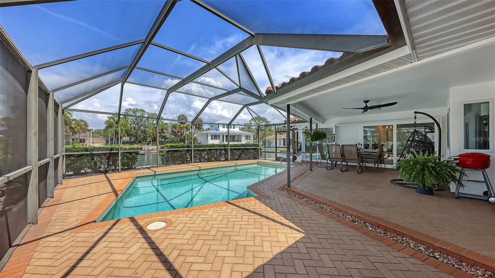 589 COMMONWEALTH LN, SARASOTA, FL, 34242