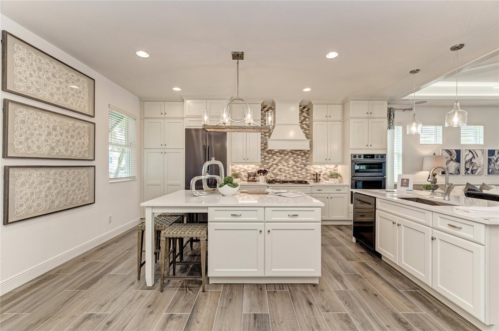 260 VAN GOGH CV, BRADENTON, FL, 34212