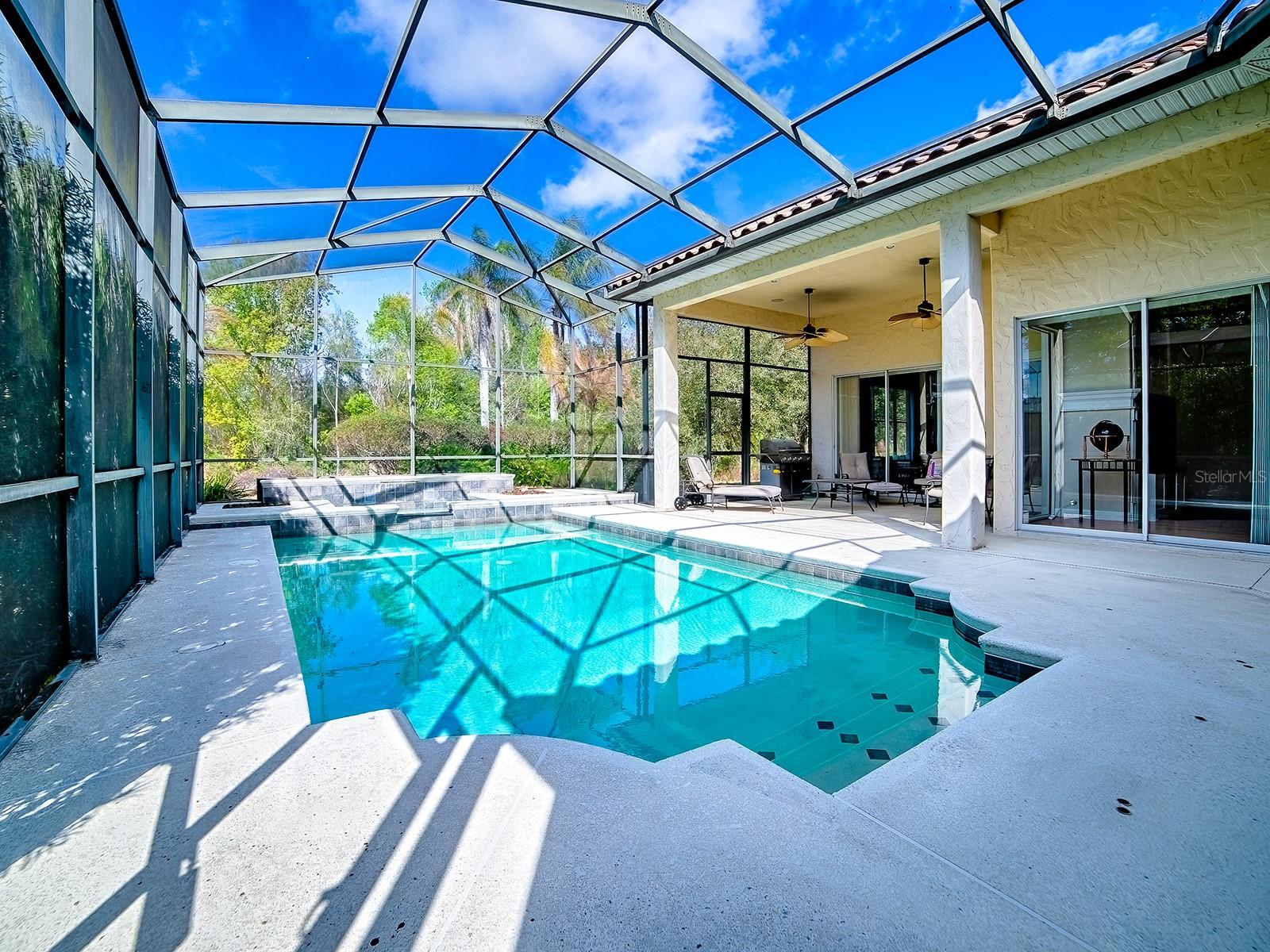 9926 SANTA BARBARA CT, HOWEY IN THE HILLS, FL, 34737