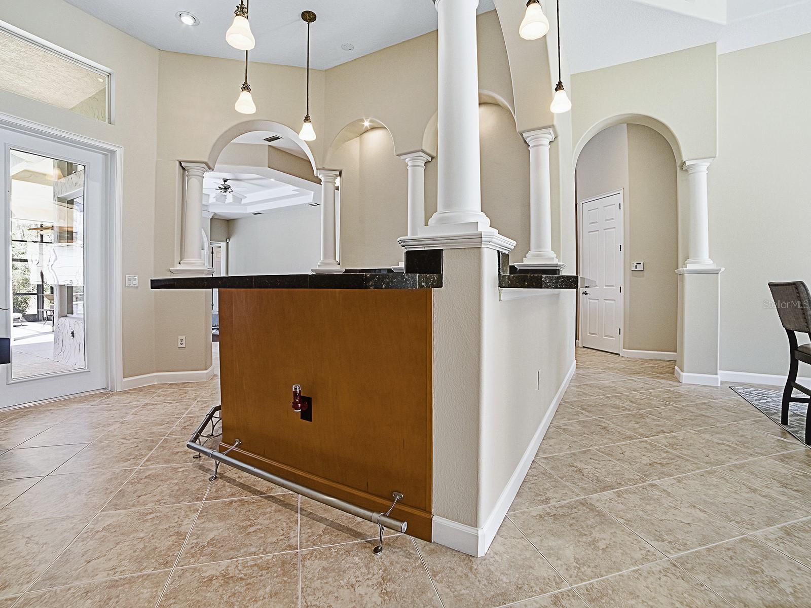 9926 SANTA BARBARA CT, HOWEY IN THE HILLS, FL, 34737