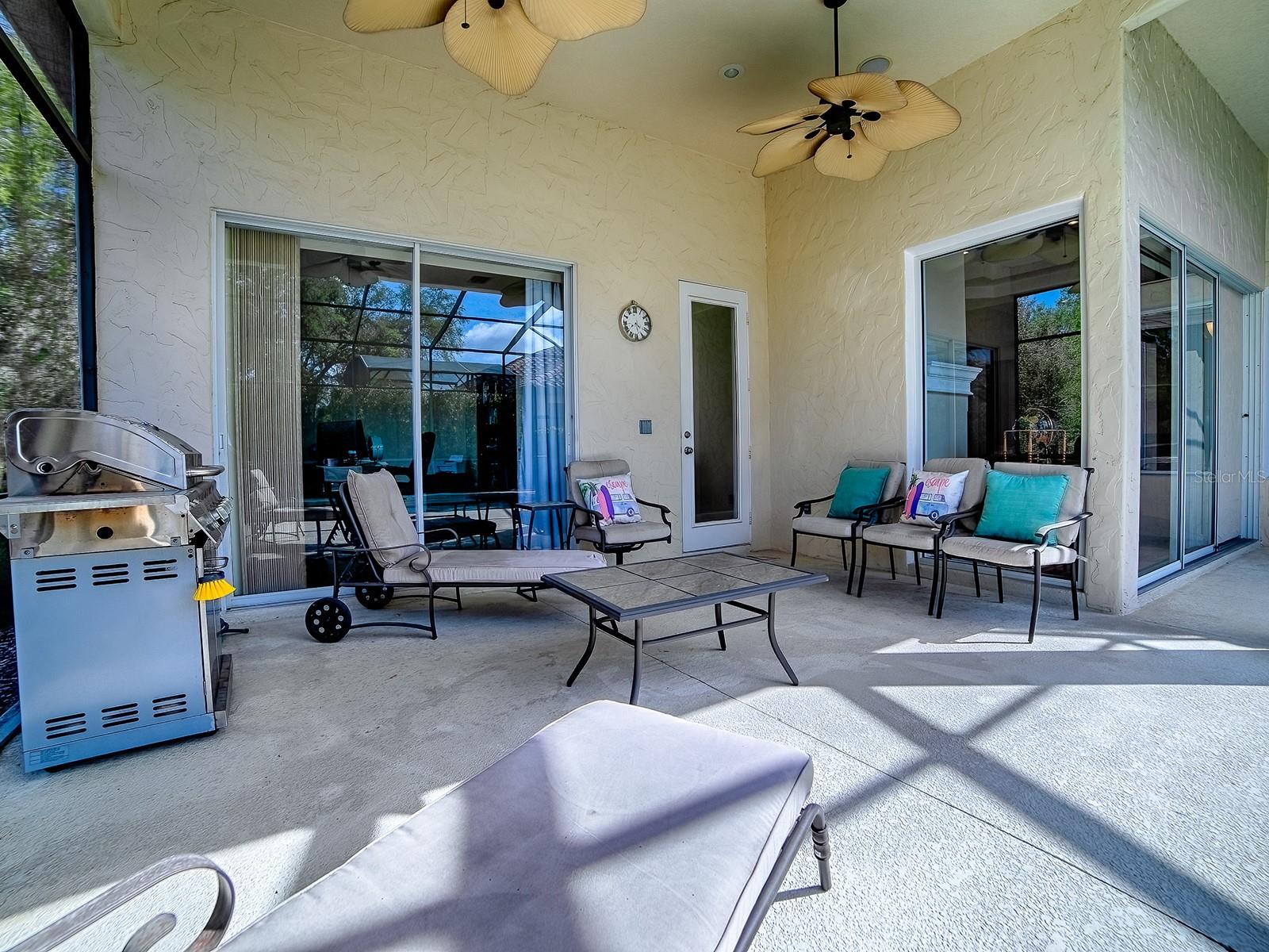 9926 SANTA BARBARA CT, HOWEY IN THE HILLS, FL, 34737