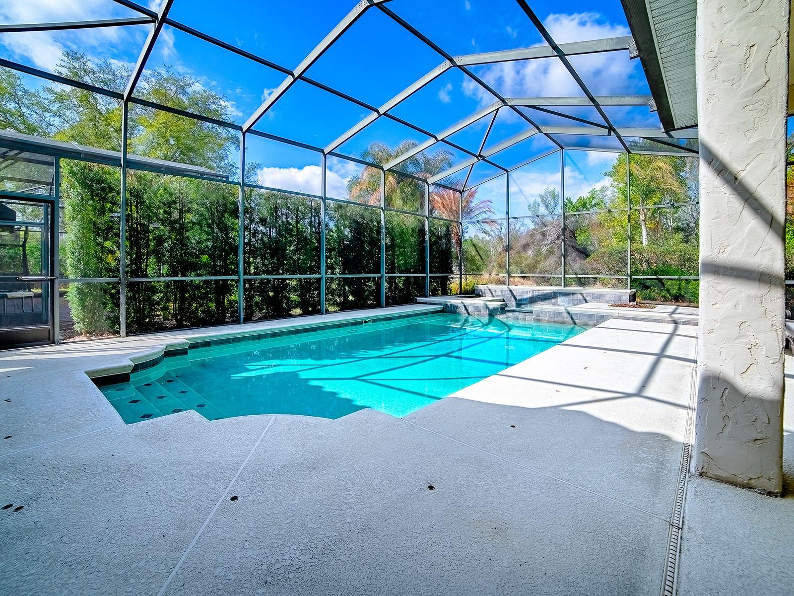 9926 SANTA BARBARA CT, HOWEY IN THE HILLS, FL, 34737